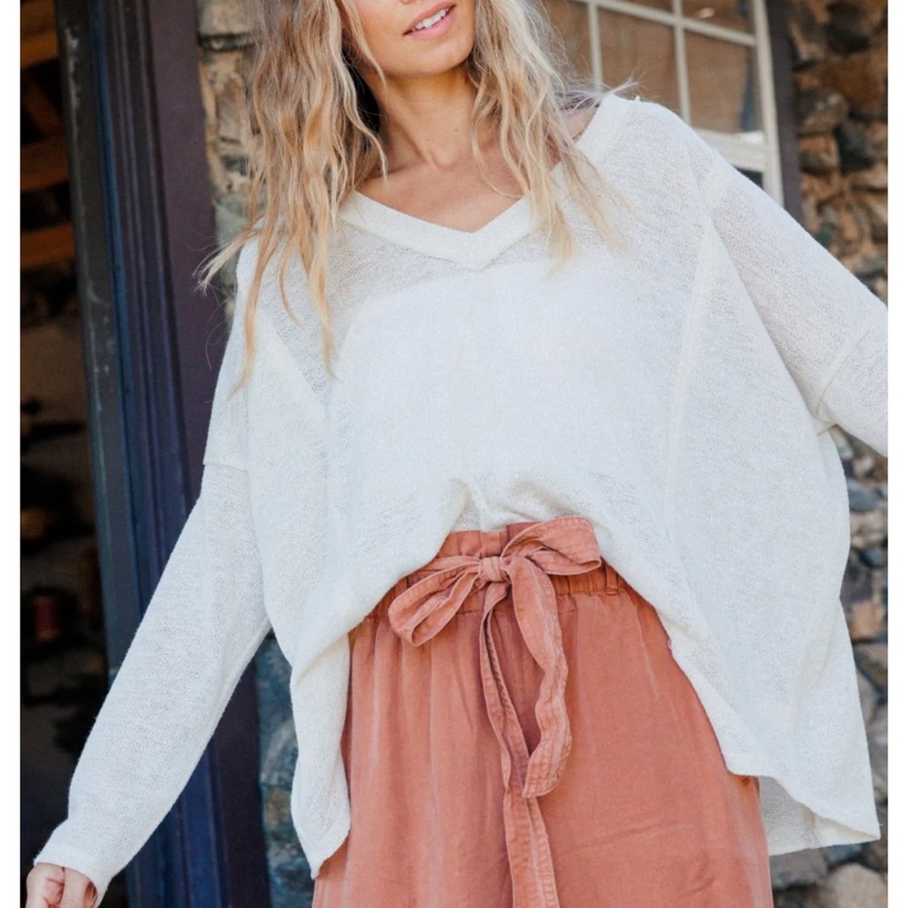 Raw Edge Loose Knit Top